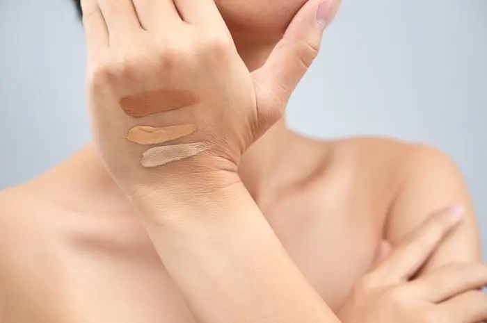 How to Find A Concealer Shade For Your Skin Tone